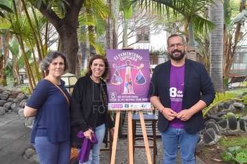 Presentación del programa de actos del Día Internacional de las Mujeres en Telde (Foto TA y FJS)