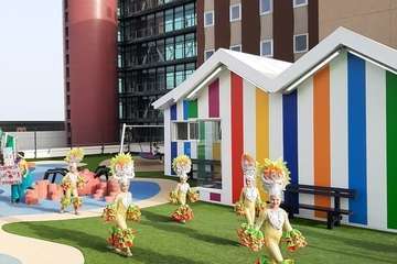 Los Diamantes llena de ritmo carnavalero el Materno Infantil (Foto TA)