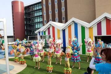 Los Diamantes llena de ritmo carnavalero el Materno Infantil (Foto TA)