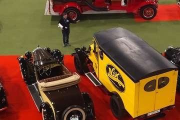 Telde exhibe sus coches clásicos en Alisios (Foto TA)