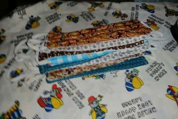 Mascarillas confeccionadas por Tita Rodríguez en Melenara (Foto TA)