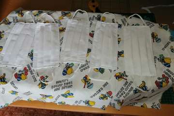 Mascarillas confeccionadas por Tita Rodríguez en Melenara (Foto TA)