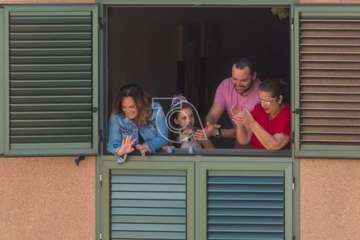 Sirenas en el cumpleaños de Lucía en Telde (Foto TA)