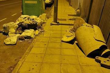 Basura acumulada en diferentes puntos de Telde (Foto TA)