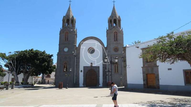 Templo parroquial de la Basílica de Telde, en el casco histórico de San Juan (Foto TA)