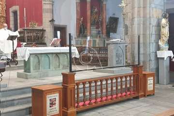 La Basílica de Telde adopta medidas para evitar los contagios (Foto TA)