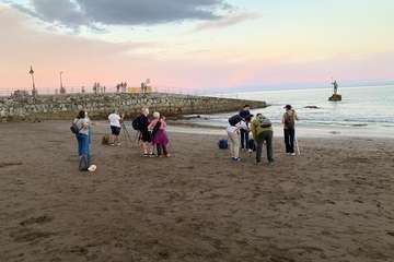  La Luna llena se cuela entre las piernas de Neptuno (Foto TA)