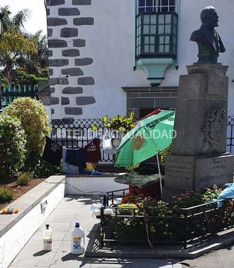 Imagen del campamento clandestino en el que se ha instalado (Foto TA)