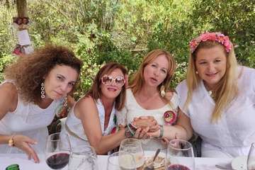 Fiesta sorpresa de cumpleaños de Auxi Monzón (Foto TA)