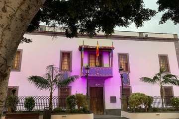 Telde se ilumina de morado para celebrar el Día del Síndrome de Dravet (Foto TA)