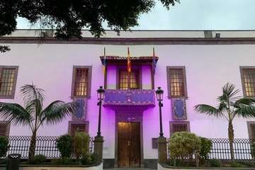 Telde se ilumina de morado para celebrar el Día del Síndrome de Dravet (Foto TA)