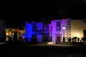 Igualdad ilumina edificios municipales con los colores de la bandera LGTBIQ con motivo del Día del Orgullo (Foto TA)