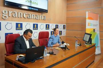 El Cabildo y la Escuela de Verseadores de Gran Canaria presentan los 21 vídeos grabados con niños en todos los municipios de la isla/Acfi Press.
