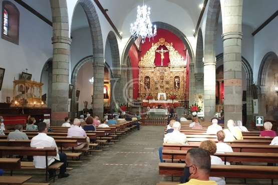 La Basílica conmemora la Bajada del Cristo de Telde con el aforo autorizado al completo/TA.