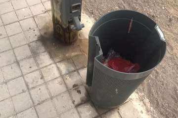  La calle Torricelli, en Casas Nuevas, patrón de la suciedad/TA.