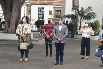 Minuto de silencio en San Juan/TA.