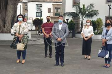Minuto de silencio en San Juan/TA.
