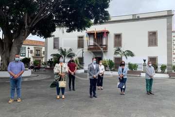 Minuto de silencio en San Juan/TA.