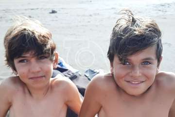 Alex y Carmelo, los pequeños héroes de Salinetas/TA.