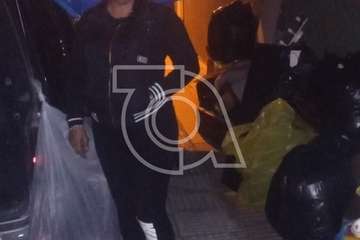 Una familia de Caserones Altos, en la calle con sus enseres tras ser desalojada por Visocan/TA.