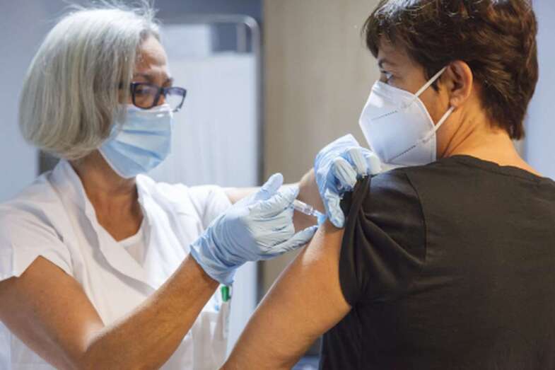 Vacunación de la gripe/TA.