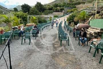 Reunión en La Higuera Canaria sobre los problemas de conectividad digital/TA.