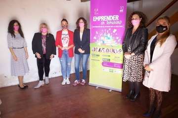 Presentación del seminario Emprender en Femenino/TA.