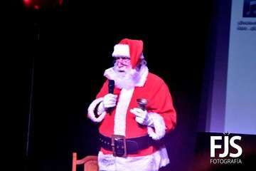 El Teatro de Telde rebosa de magia con el musical 'Al Revés en Navidad'/TA.