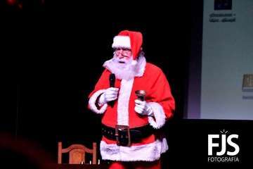 El Teatro de Telde rebosa de magia con el musical 'Al Revés en Navidad'/TA.