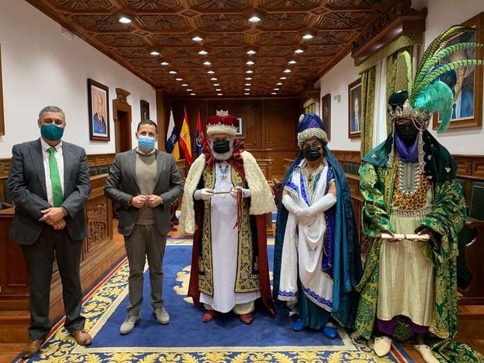 Acto oficial de entrega de la llave de la ciudad a los Reyes Magos/TA.