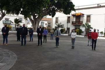 Minuto de silencio en Telde y en Presidencia del Gobierno de Canarias por la mujer asesinada en Gáldar/TA y Acfi Press.