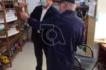  El nuevo comisario de Telde hace amigos en Jinámar/TA.