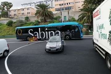  Malestar vecinal en Jinámar por los cambios del tráfico en la calle de Manuel Alemán/TA.