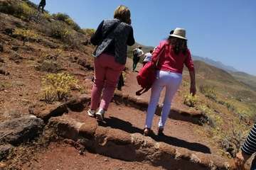  La Asociación de Mujeres Profesionales Maguada rinde homenaje a Sanmao en Telde/TA.