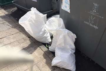 Un vecino de Las Remudas 'tira' su casa a la calle/TA.