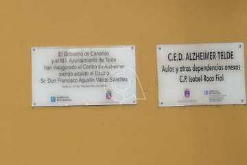 Cementerio de vehículos en La Pardilla, junto al Centro de Alzheimer/TA.