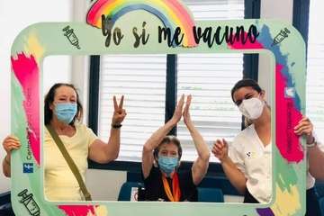 Vacunación contra la Covid-19 en el Centro de Salud de El Calero/TA.