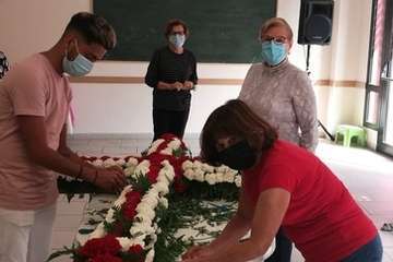 Enrame y colocación de la Cruz en El Roque Azucarero/TA.