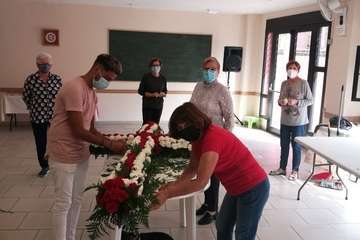 Enrame y colocación de la Cruz en El Roque Azucarero/TA.