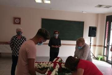 Enrame y colocación de la Cruz en El Roque Azucarero/TA.