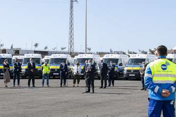 Presentación en Telde de la nueva flota de ambulancias de TSNU de Gran Canaria/Acfi Pres.