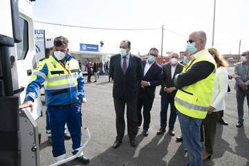 Presentación en Telde de la nueva flota de ambulancias de TSNU de Gran Canaria/Acfi Pres.