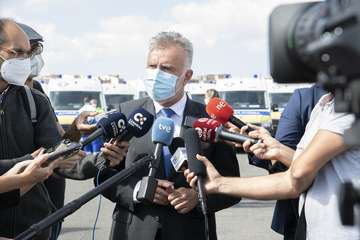 Presentación en Telde de la nueva flota de ambulancias de TSNU de Gran Canaria/Acfi Pres.