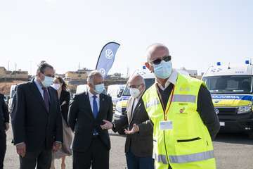 Presentación en Telde de la nueva flota de ambulancias de TSNU de Gran Canaria/Acfi Pres.