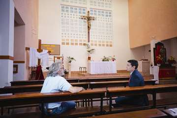 El sacerdote Jorge Hernández, protagonista del programa 'Confesiones' de la Televisión Canaria/TA.