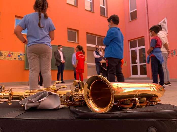 Las clases se imparten de forma gratuita en el CEIP Hilda Zudán / TA