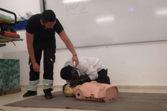 Taller de Primeros Auxilios en el Valle de Jinámar/TA.