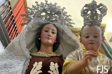 La Virgen del Carmen estrena traje y manto en su festividad en Los Llanos de Telde/Francisco Javier Santana.