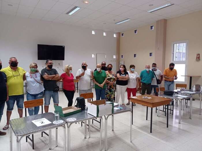 Imagen de las elecciones vecinales celebradas este jueves en Marpequeña/TA.