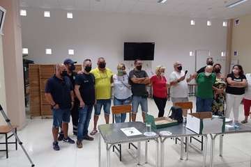 El exedil Julián González arrasa en las elecciones vecinales de Marpequeña/TA.